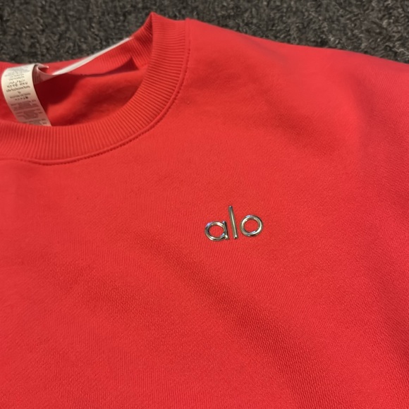 Alo Accolade Crewneck Sweatshirt, Candy Red, M - Picture 3 of 6